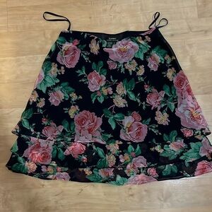 VTG Lauren Ralph Lauren silk large-format floral print ruffle skirt size 8